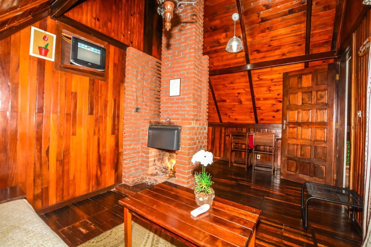 Hotel Fazenda Floresta Negra Монти-Верди Экстерьер фото