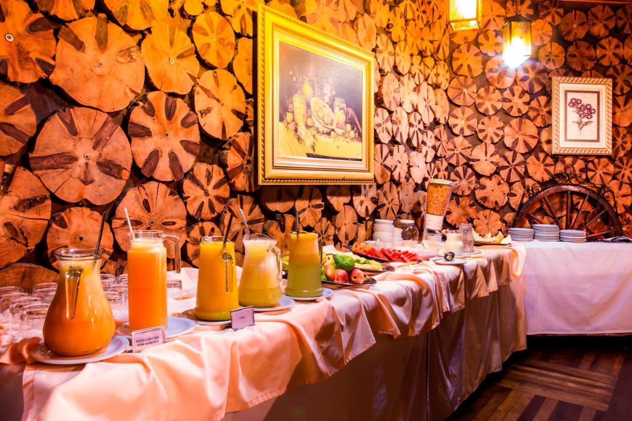 Hotel Fazenda Floresta Negra Монти-Верди Экстерьер фото